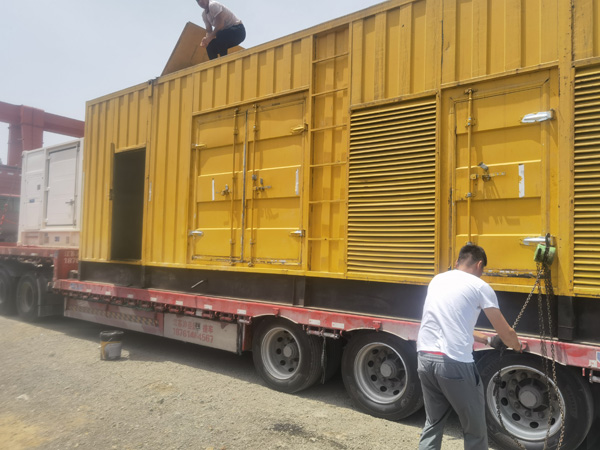 青龙除了负载情况和发动机维护，还有哪些因素会影响 200kw 柴油发电机的油耗？