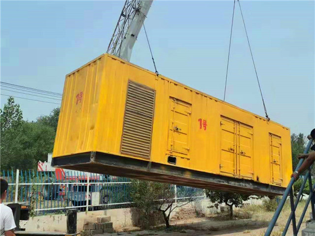 青龙300KW柴油发电机组油耗是多少？