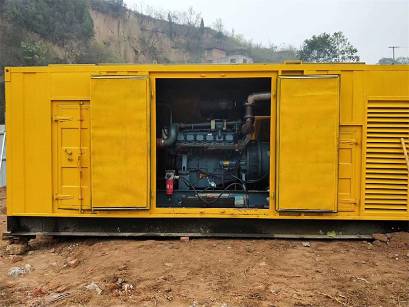 青龙发电机租赁冷却液的沸点降低到多少时需要更换