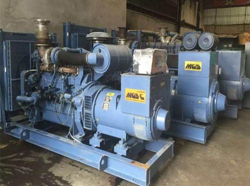 青龙柴油发电机如何测试电流大小？