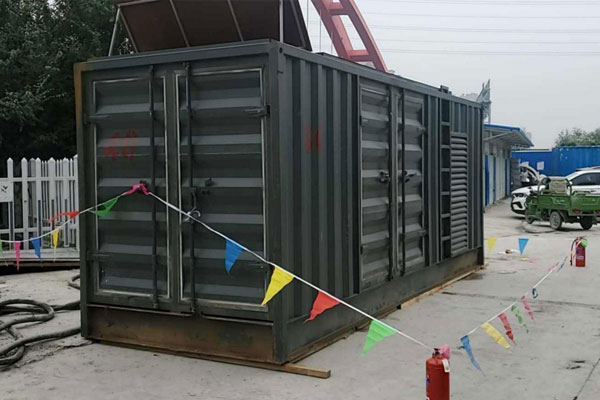 青龙发电机租赁空气滤清器多久更换一次？