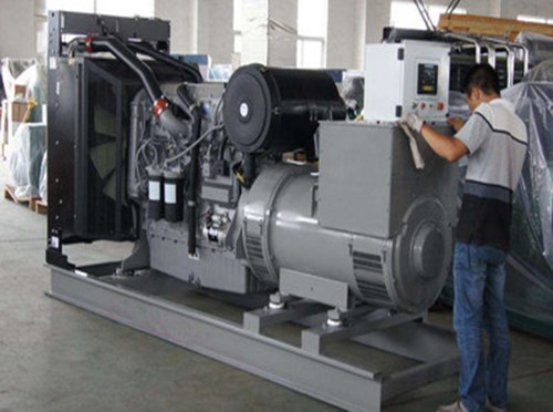 青龙柴油发电机组和储能设备配合使用的案例