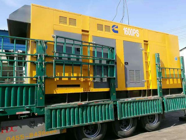 青龙测量水冷式机油散热器密封件尺寸时的注意事项有哪些？