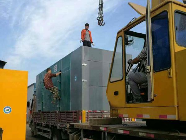 青龙更换水冷式机油散热器密封件的操作流程是怎样的？